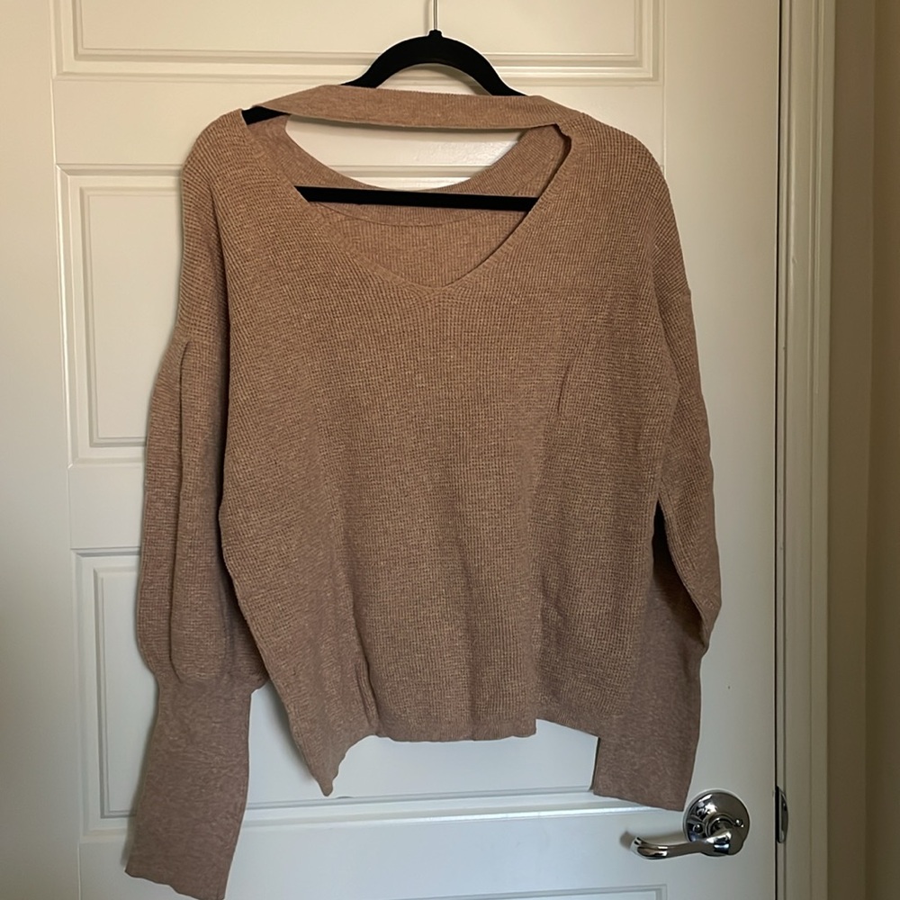 Sofia Jeans by Sofia Vergara Sofia V Cut Out BK Sweater Pullover- Tan